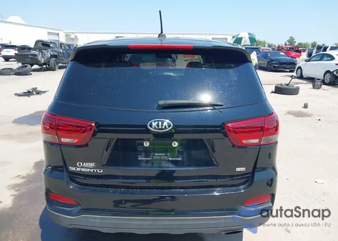 2019 Kia Sorento 2.4L L from USA, damaged, VIN 5XYPG4A35KG585035